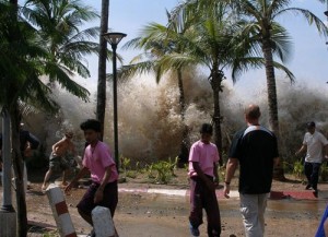 tsunami indonesia
