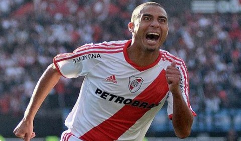 River sale Campeón de la Primera B y vuelva a primera 1 River vuelve a Primera Divisi%C3%B3n Copiar