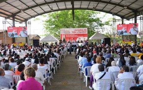 Una inversión por 12.500 millones de pesos acordó la Comuna 5 – Castilla con la Alcaldía de Medellín