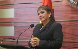 "Hago responsable a Evo Morales por cualquier cosa que ocurra a mi familia y a mi": Senadora Carmen Gonzáles 4 Carmen