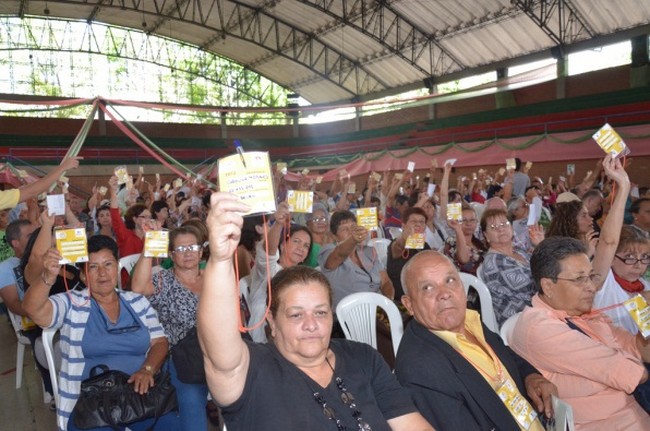 Se concertaron 231 proyectos de ciudad en las Asambleas Barriales y Veredales para el año 2013