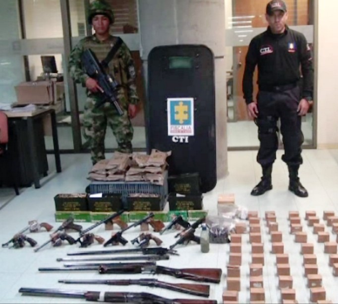 Armas decomisadas (1)(1) (Copiar)