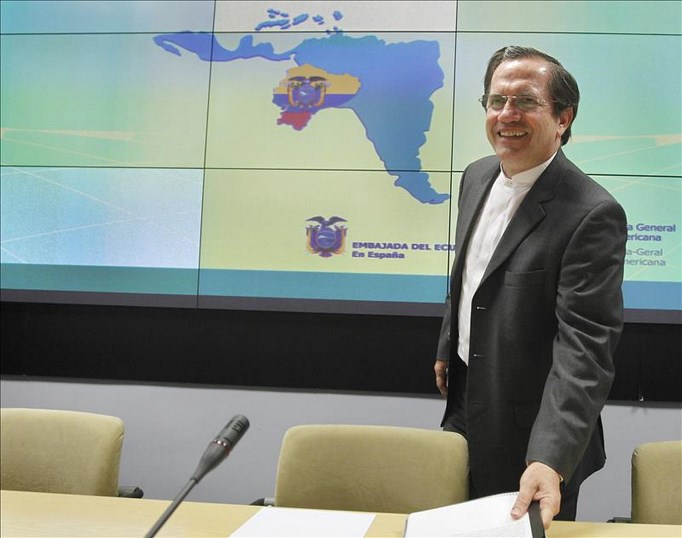 Ecuador renuncia de "manera irrevocable" a las preferencias arancelarias de EE.UU 2 El ministro de Relaciones Exteriores de Ecuador, Ricardo Patiño. EFE/Archivo