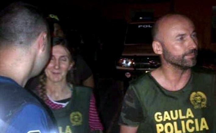 Fotografía de los españoles María Concepción Marlaska Sedano y Ángel Fernández Sánchez (d), tomada por los agentes que los liberaron esta madrugada. EFE/Gaula Policía/La Nueva España/El Heraldo