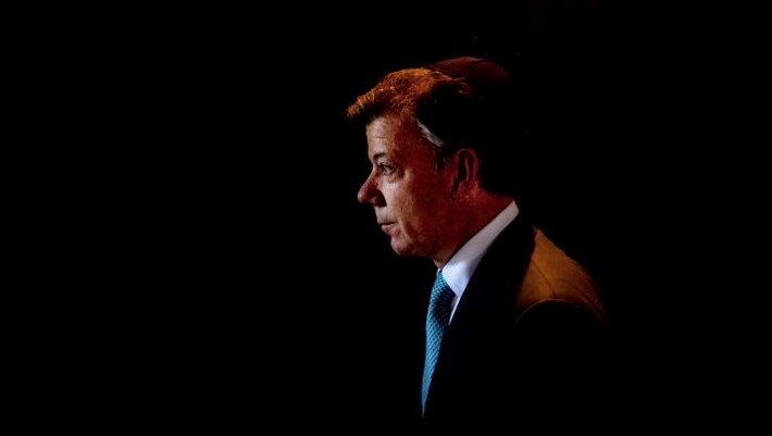 El Presidente Santos pierde los controles. 1 juan manuel santos 3