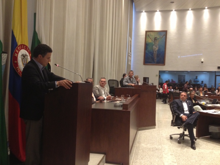 Alcaldía acompañaría pactos entre combos, pero con sometimiento a la Justicia