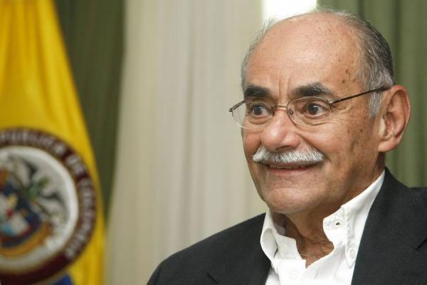 30polit02a004_big_ce