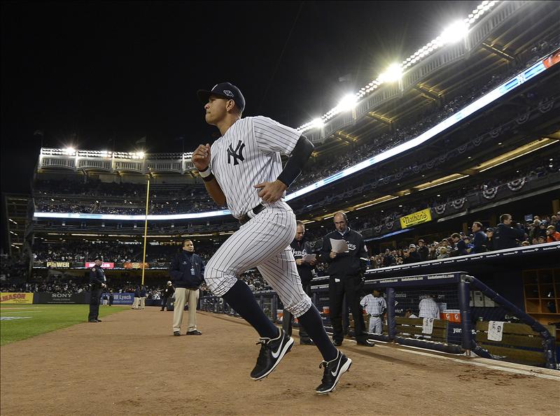 Fotografía tomada el pasado 13 de octubre en la que se registró al tercera base de los Yanquis, Alex Rodríguez, quien fue suspendido con 211 partidos por presuntamente haber utilizado sustancias dopantes.