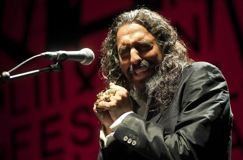 Fotografía tomada el pasado 8 de mayo en la que se registró al cantaor madrileño Diego El Cigala, quien indicó que convertirá a República Dominica en su base para, desde aquí, trasladarse a sus conciertos por Latinoamérica. EFE/Archivo