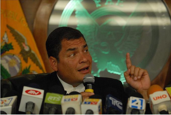 'Diálogos de paz en Colombia es la mejor noticia de última décadas': Correa 1 El presidente de Ecuador, Rafael Correa, se refirió brevemente al paro agrícola del país vecino, que lleva ya trece días. EFE/Archivo