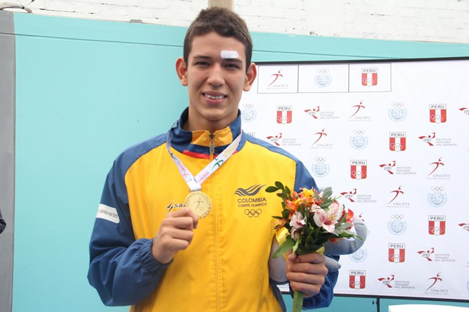 Dos medallas de Oro para Colombia en Suramericano juvenil de Perú 1 Erick Caicedo Oro en Suramericano de Perú. Federación Col. Natación.