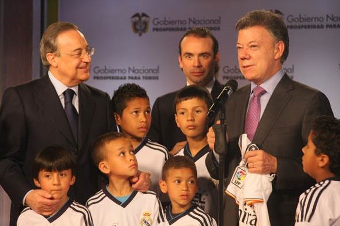 Emilio Butragueño presenta torneo en el que juegan hijos de desmovilizados 3 image001 Copiar