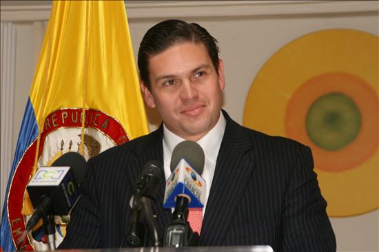 MinDefensa ordenar las operaciones contra alias "Leonel Paz", cabecilla de la columna Gabriel Galvis de las FARC. EFE