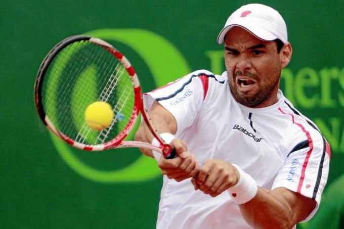 Tenis: Alejandro Falla, consiguió su ingreso al ATP 500 de Valencia, España 1 falla Copiar