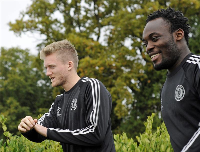 Liga Campeones: Chelsea y Schalke se juegan en Londres la primera plaza del Grupo E