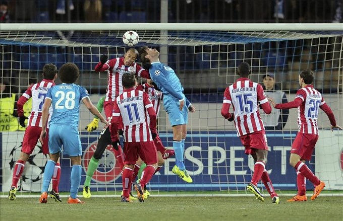 Champions: 1-1. Adrián da al Atlético un empate válido en Rusia