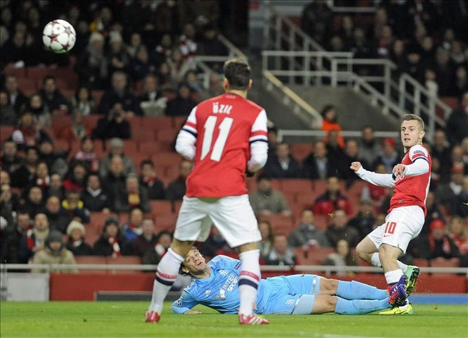 Champions : 2-0. Wilshere concreta la superioridad del Arsenal ante el Marsella