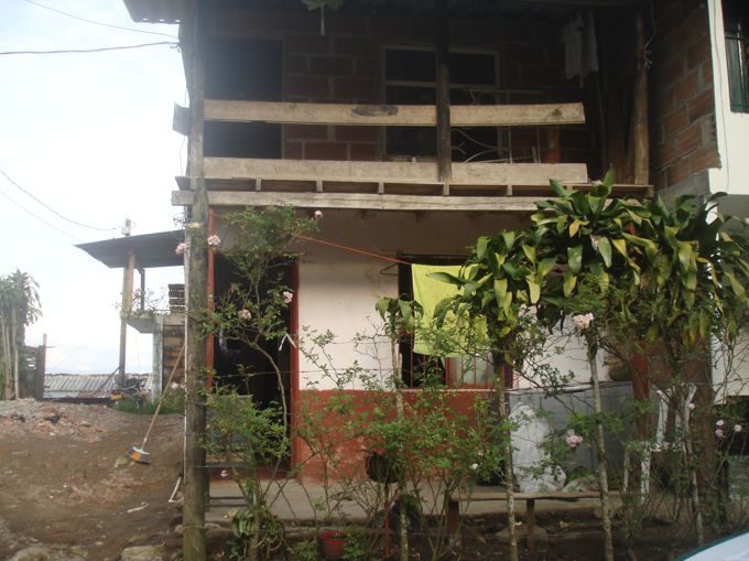 Casa donde se dio captura a Manuel Antonio Arias Solorzano, integrante del combo 'los picua' . Foto: Policía Antioquia