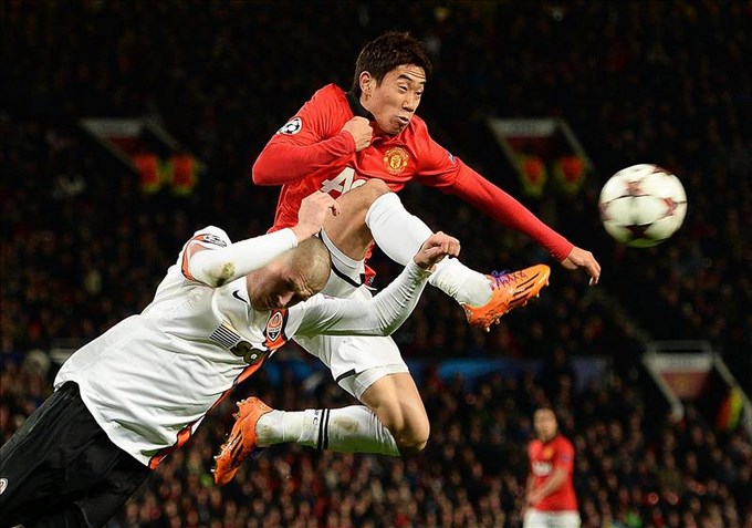 Champions League: 1-0. Phil Jones asegura al Manchester United la primera plaza del Grupo A