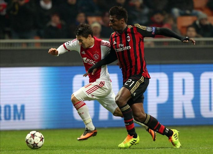 Champions: 0-0. El Milan resiste en inferioridad y se mete en octavos