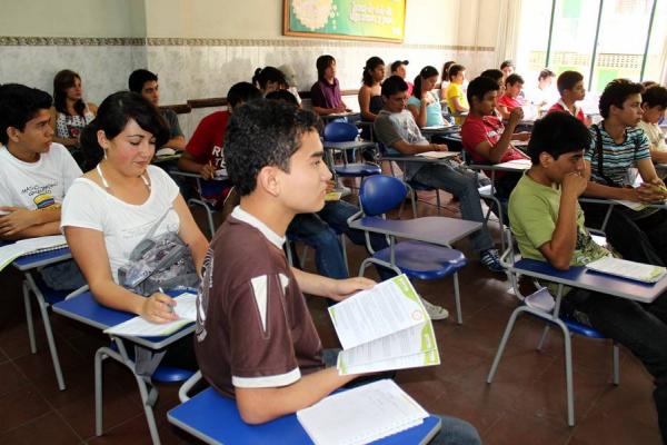 Medellín ofrece 610 nuevas oportunidades para estudios de pregrado en 2025