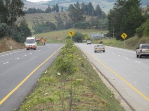 carretera-colombiana-doble-Copiar