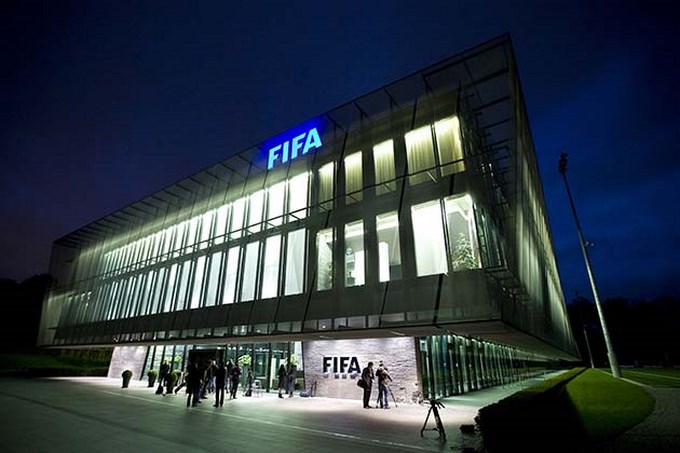 La FIFA invirtió 200 millones de dólares en desarrollo del fútbol en ...