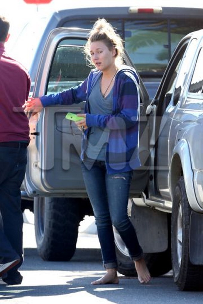 paul-walker-girlfriend-jasmine-pilchard-gosnell-photos-wm-0112-480w (Copiar)