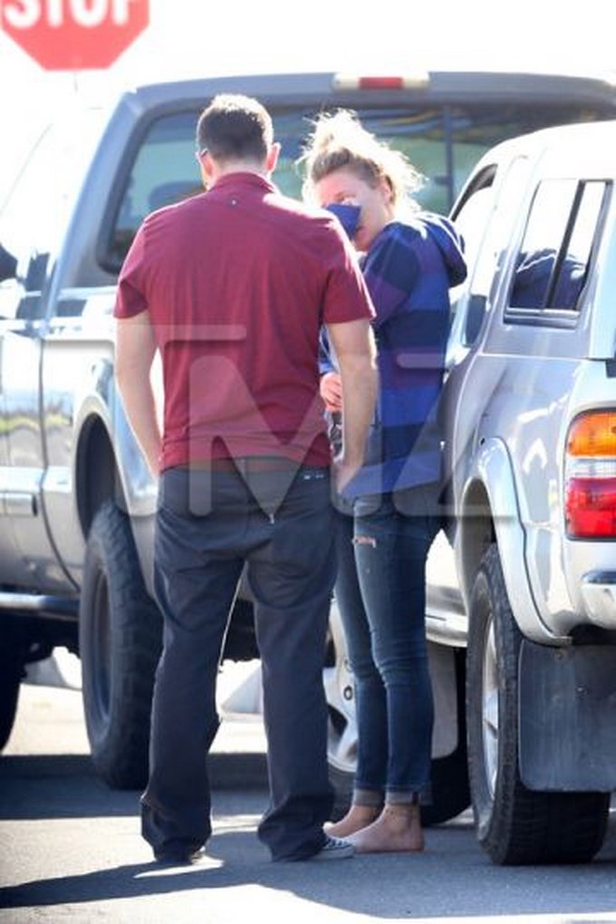 paul-walker-girlfriend-jasmine-pilchard-gosnell-photos-wm-012-480w (Copiar)