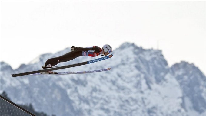 El austríaco Diethart gana en Garmisch y es nuevo líder del torneo 2 Foto EFE.