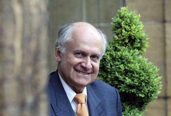 Manuel Elkin Patarroyo, iba con ocho personas mas al momento del accidente de la embarcación. EFE