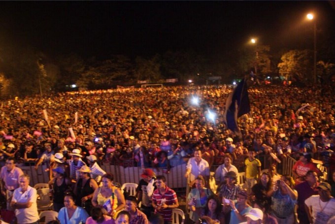 25 mil personas en Montería cerraron campaña con Álvaro Uribe. Fotos 2 Foto @ranoguera