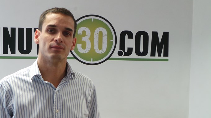 Sebastián Moreno, candidato conservador a la Cámara, lucha por la renovación del Congreso