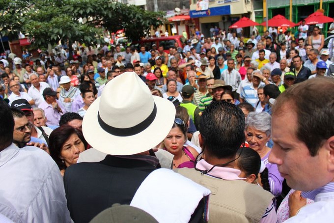 “La campaña al Congreso necesita menos plata y más dignidad democrática”: Uribe Vélez 16 IMG_3085 (Copiar)