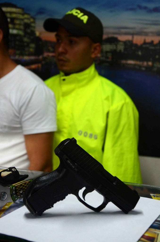 Capturado por acceder sexualmente a una menor en almacén del centro de Medellín 2 Foto: Cortesía MEVAL