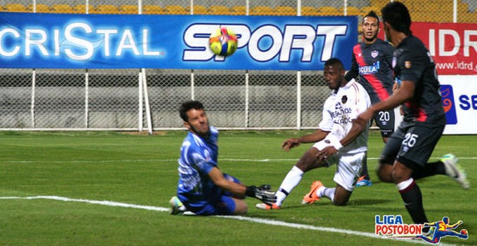 Fortaleza 0 Junior 0 en el estadio de Techo en Bogotá. 1 img 0732 1392088376 Copiar1