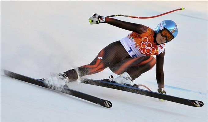 El descenso femenino de Crans Montana anulado por niebla 1 Foto EFE