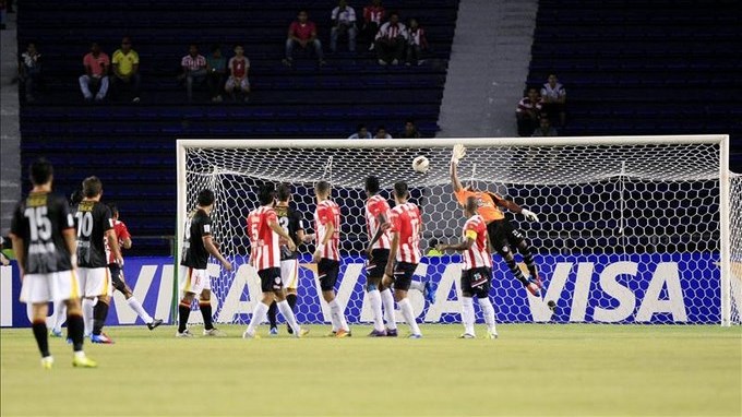 El Junior despide al técnico Miguel Ángel "Zurdo" López 1 6056268w app
