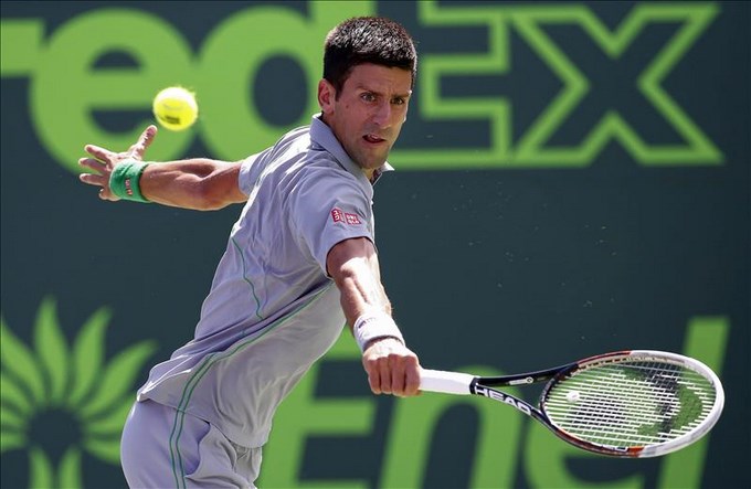 Djokovic cumple el pronóstico ante Robredo y se planta en cuartos 1 Foto EFE