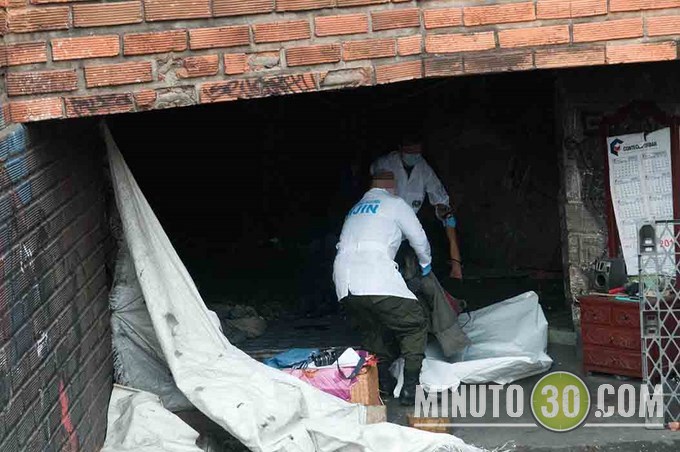 Asesinada por un disparo en la cabeza, en el noroccidente de Medellín. Fotos 35 DSC_1123 (Copiar)