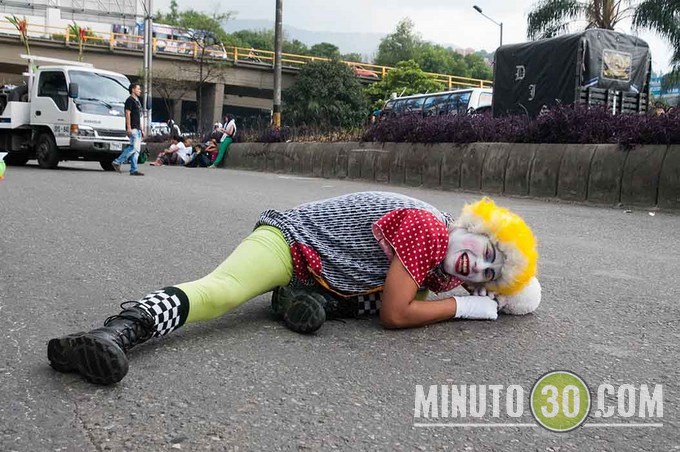 En Medellín las mujeres protestan en topless por una mejor calidad de vida. Galería de Fotos 3 DSC_9130 (Copiar)