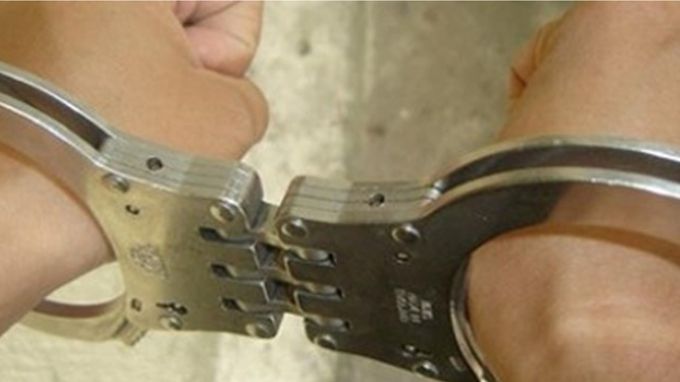 Capturan en Medellín a exparamilitar requerido por narcotráfico 3 capturado2 app