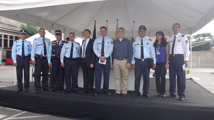 agentes transito 42 años