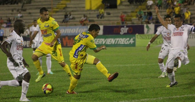 Huila le ganó al Once Caldas por la fecha 16 del Apertura 1 1 1397104013 Copiar2