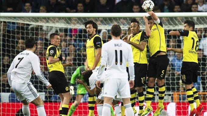 Real Madrid no tiene problemas y goleó al Dormunt. (Goles en video).