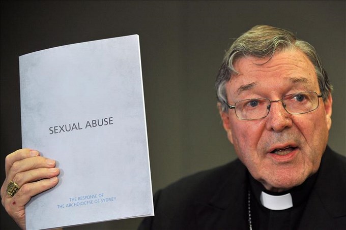 El nuevo "ministro" de Economía del Vaticano, el cardenal George Pell.