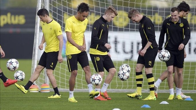 El ‘ogro’ Lewandowski amenaza la amplia ventaja del Real Madrid