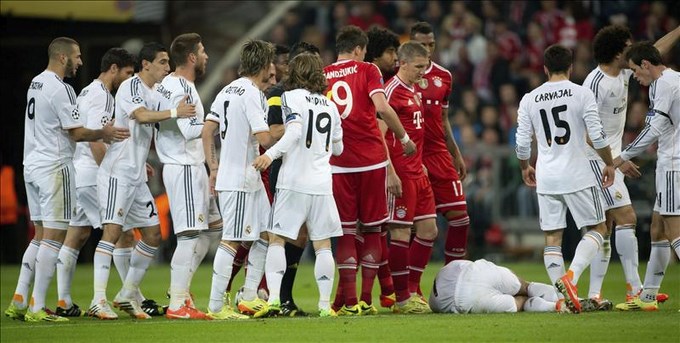 Xabi Alonso no estará en la final de Lisboa, si pasa el Real Madrid