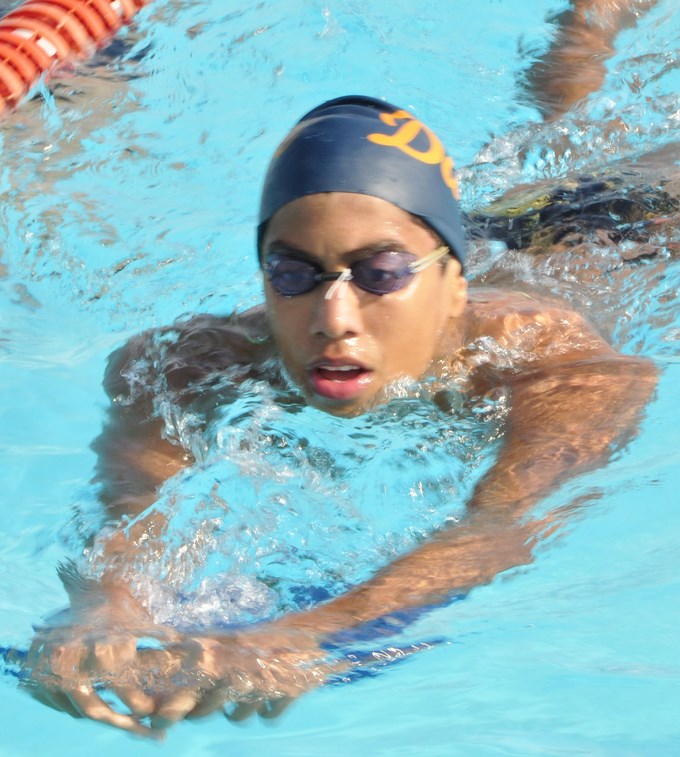 Esnáider, con marca A para Nankin, China. 1 Foto Liga Antioqueña de Natación