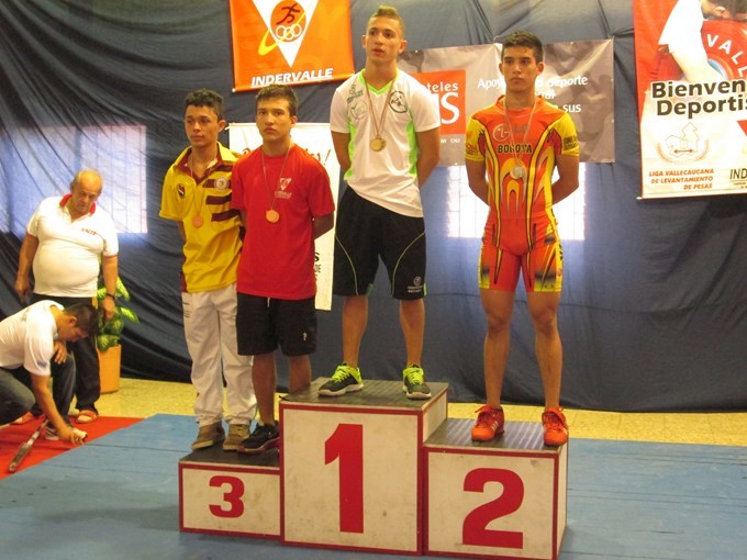 Antioquia ganó el Campeonato Nacional Juvenil de Levantamiento de Pesas Cali 2014. 1 Foto Federacion Colombiana de Pesas